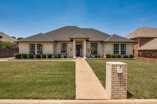 5104 Independence Avenue, Arlington, TX 76017