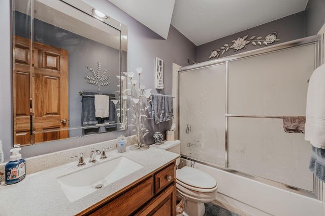 9494 Timberbank Circle, Pickerington, OH 43147