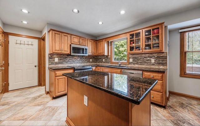 9494 Timberbank Circle, Pickerington, OH 43147