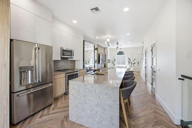 2465 NE 14TH ST Causeway, Pompano Beach, FL 33062