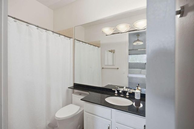 2465 NE 14TH ST Causeway, Pompano Beach, FL 33062
