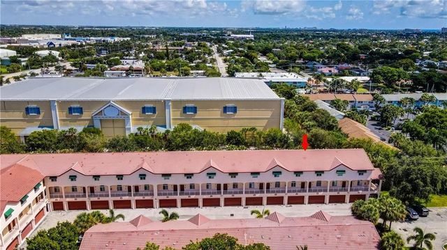 2465 NE 14TH ST Causeway, Pompano Beach, FL 33062