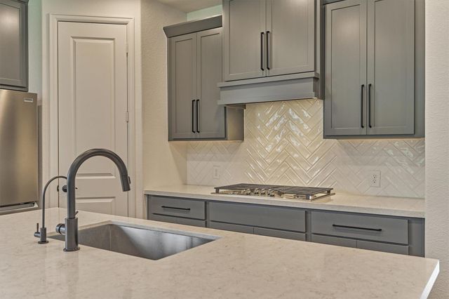 301 Water Tupelo Drive, Montgomery, TX 77316