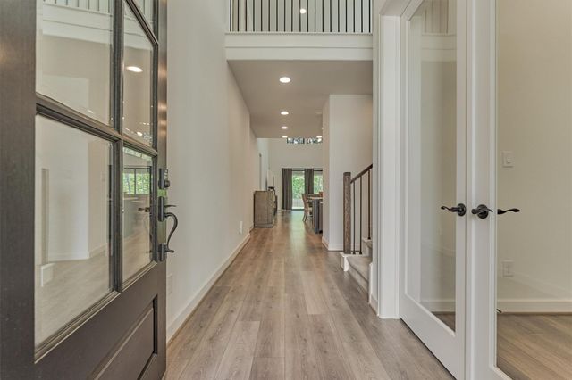 301 Water Tupelo Drive, Montgomery, TX 77316