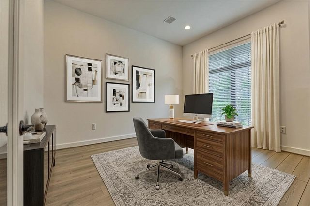 301 Water Tupelo Drive, Montgomery, TX 77316