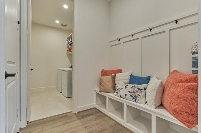 301 Water Tupelo Drive, Montgomery, TX 77316