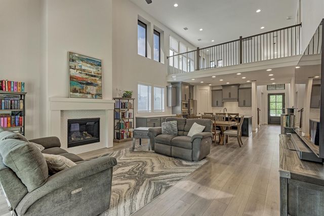 301 Water Tupelo Drive, Montgomery, TX 77316