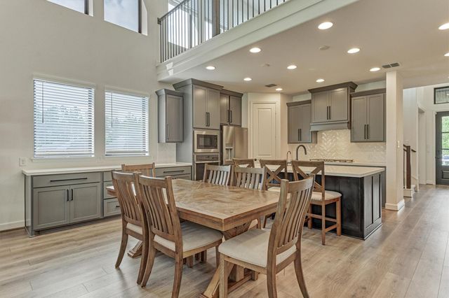 301 Water Tupelo Drive, Montgomery, TX 77316