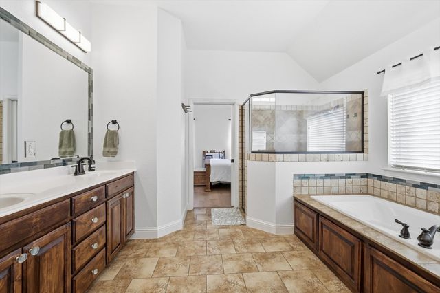 268 Hidden Creek Loop, Weatherford, TX 76085