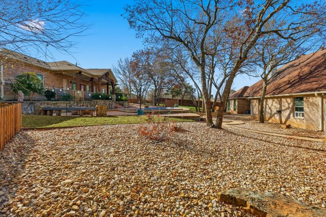 268 Hidden Creek Loop, Weatherford, TX 76085