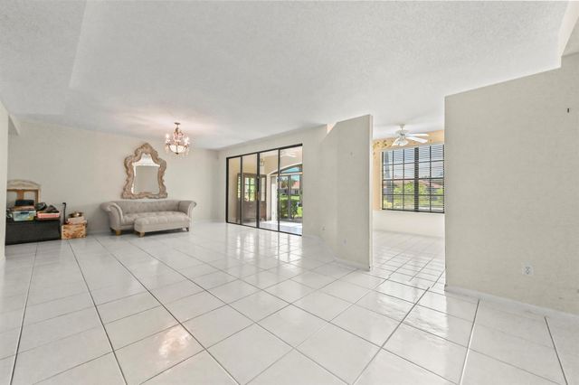 5965 Parkwalk Drive 913, Boynton Beach, FL 33472
