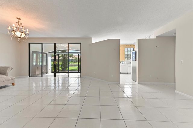 5965 Parkwalk Drive 913, Boynton Beach, FL 33472