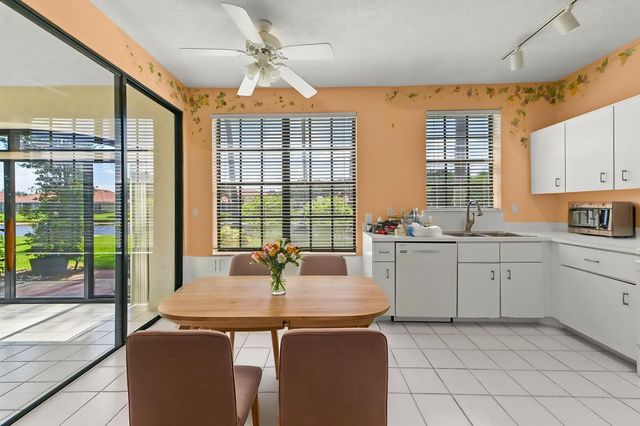 5965 Parkwalk Drive 913, Boynton Beach, FL 33472
