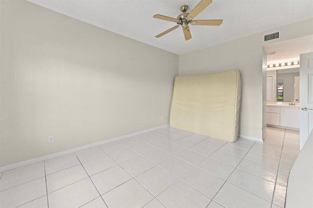 5965 Parkwalk Drive 913, Boynton Beach, FL 33472