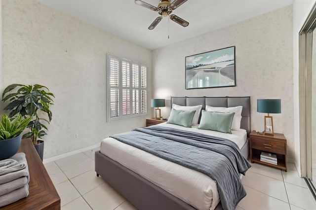 5965 Parkwalk Drive 913, Boynton Beach, FL 33472