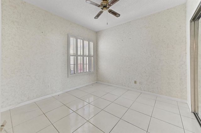 5965 Parkwalk Drive 913, Boynton Beach, FL 33472