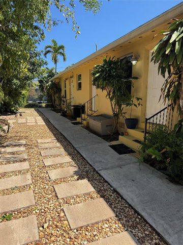 1123 N 17th Avenue 1, Hollywood, FL 33020