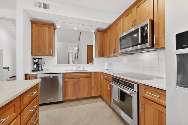 56 Marigold Boulevard, Los Lunas, NM 87031