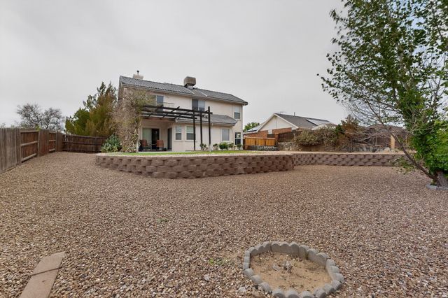 56 Marigold Boulevard, Los Lunas, NM 87031