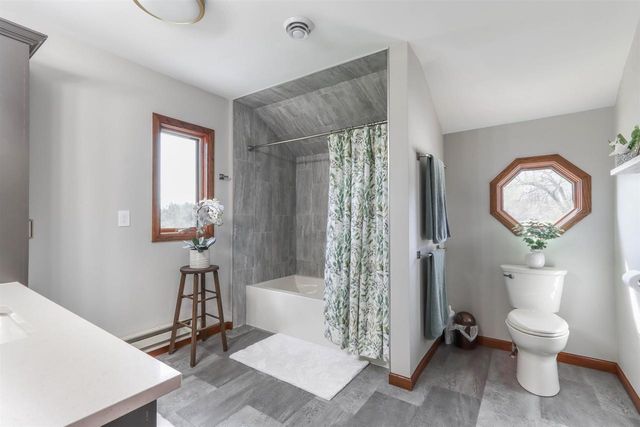 N4618 STATE ROAD 49, Waupaca, WI 54981