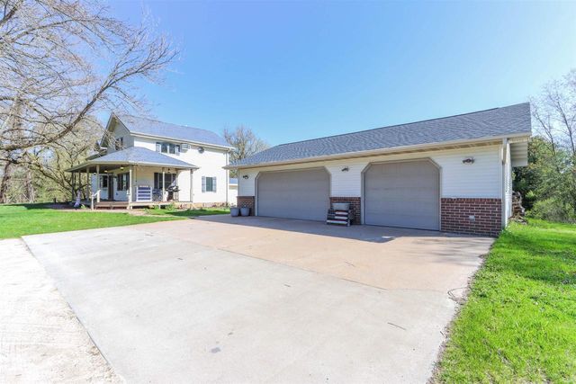 N4618 STATE ROAD 49, Waupaca, WI 54981