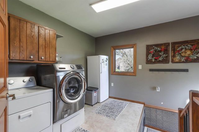 N4618 STATE ROAD 49, Waupaca, WI 54981