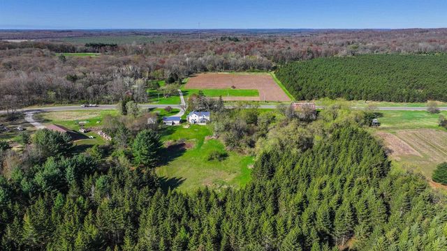 N4618 STATE ROAD 49, Waupaca, WI 54981