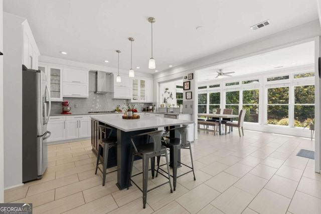 5413 Oxford Chase Way, Atlanta, GA 30338