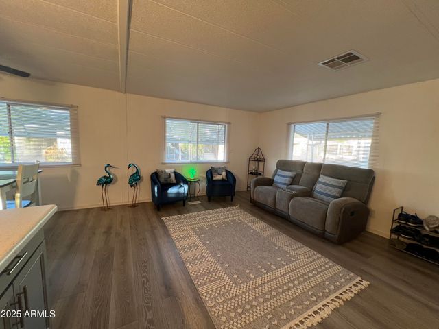 2609 W Southern Avenue 379, Tempe, AZ 85282