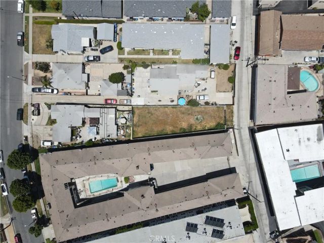 802 N Market, Inglewood, CA 90302