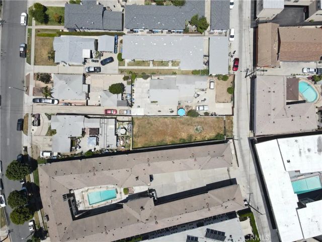 802 N Market, Inglewood, CA 90302
