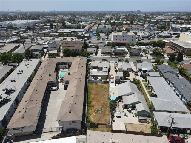 802 N Market, Inglewood, CA 90302