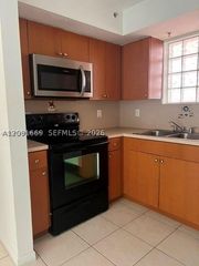 650 Palm Ave 3-A2, Hialeah, FL 33010