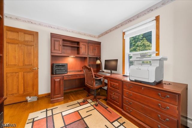 530 Bellwood Park Rd, Bethlehem Twp., NJ 08802