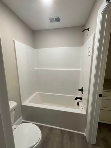 138 S Cub, Elgin, SC 29130