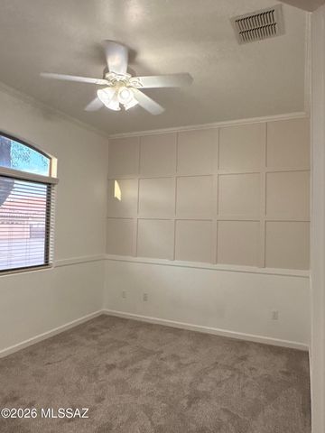 6517 W Castle Pines Way, Tucson, AZ 85757