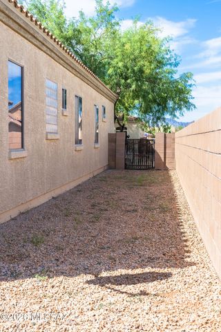 6517 W Castle Pines Way, Tucson, AZ 85757