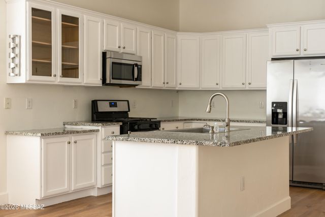 6517 W Castle Pines Way, Tucson, AZ 85757