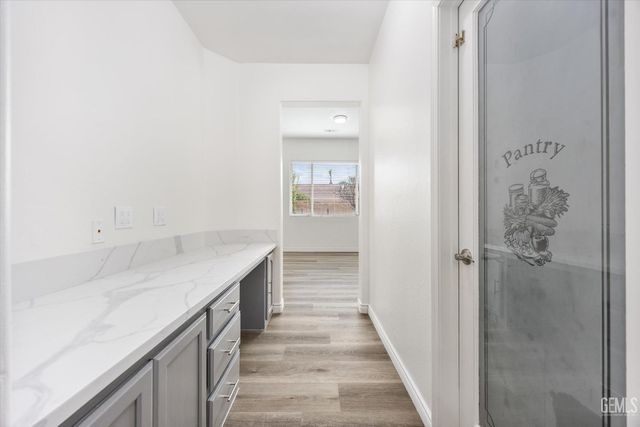 12411 Riverfront Park Drive, Bakersfield, CA 93311