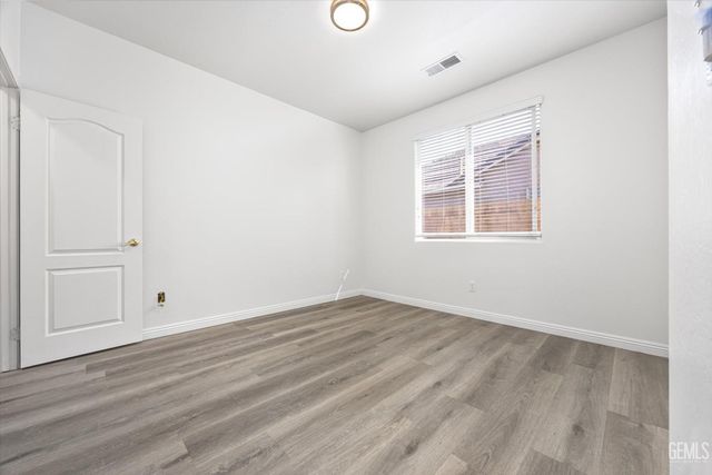 12411 Riverfront Park Drive, Bakersfield, CA 93311