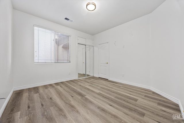 12411 Riverfront Park Drive, Bakersfield, CA 93311