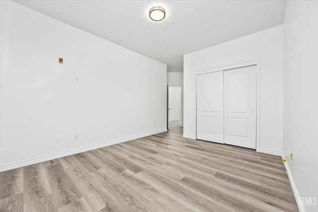 12411 Riverfront Park Drive, Bakersfield, CA 93311