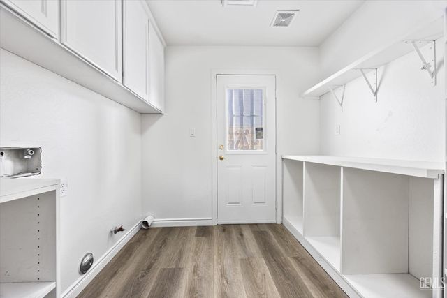 12411 Riverfront Park Drive, Bakersfield, CA 93311