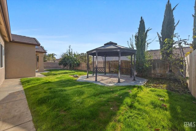 12411 Riverfront Park Drive, Bakersfield, CA 93311