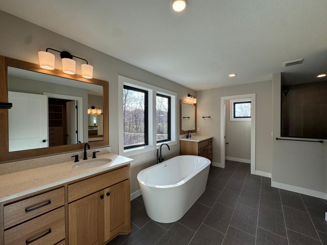 4302 Hillside Drive, Medina, MN 55340