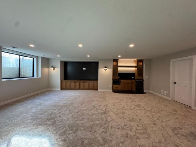 4302 Hillside Drive, Medina, MN 55340