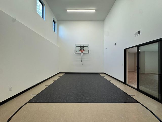 4302 Hillside Drive, Medina, MN 55340