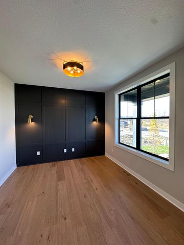 4302 Hillside Drive, Medina, MN 55340