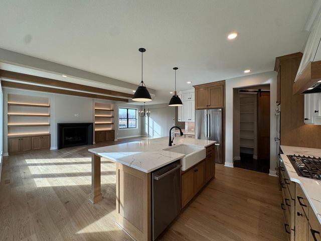 4302 Hillside Drive, Medina, MN 55340