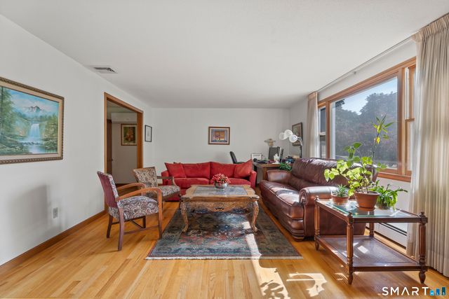 285 Long Hill Drive, Glastonbury, CT 06033